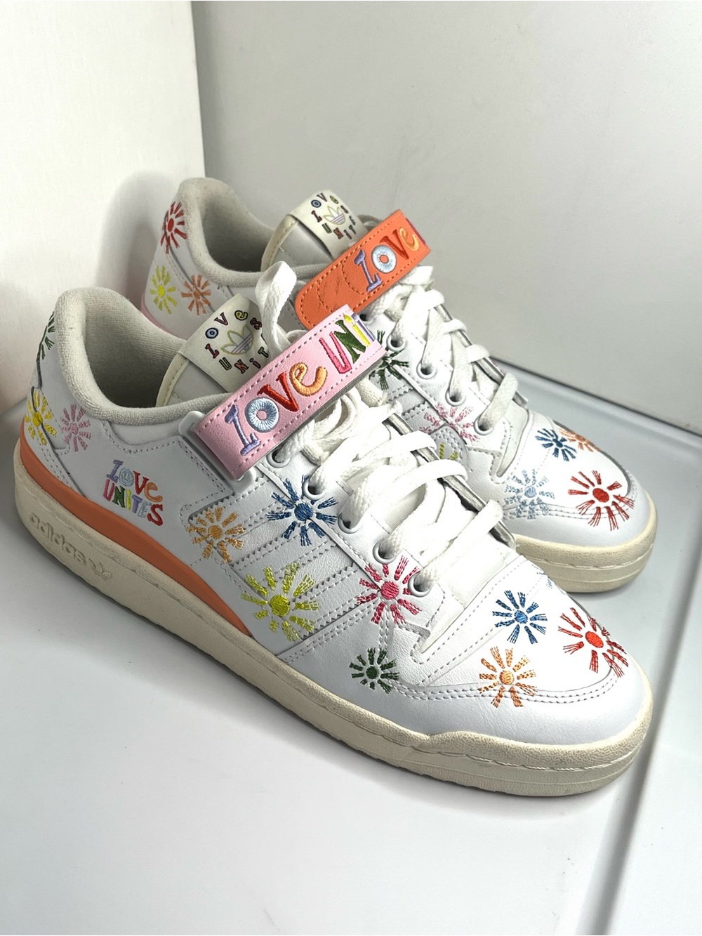 Adidas Forum Low Men’s 8.5 “Love Unites” Pride Sneakers